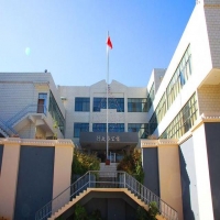 2024年云南冶金技工学校（综合本科班）分数和收费多少